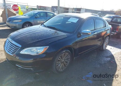 2011 Chrysler 200 Limited z USA, uszkodzony, nr VIN 1C3BC2FB6BN604957